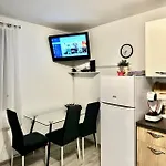 Apartma Jugo 코페르