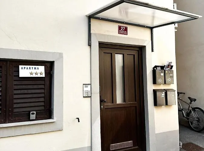 Apartma Jugo 公寓 科佩尔